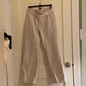 Aritzia Sweatpants